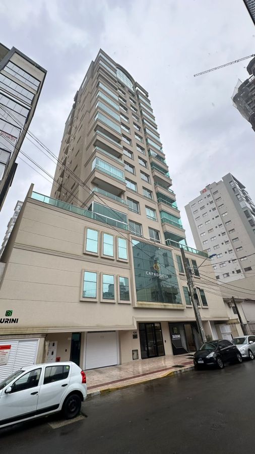 Apartamento Alto Padrão - Venda - Centro - Itapema - SC
